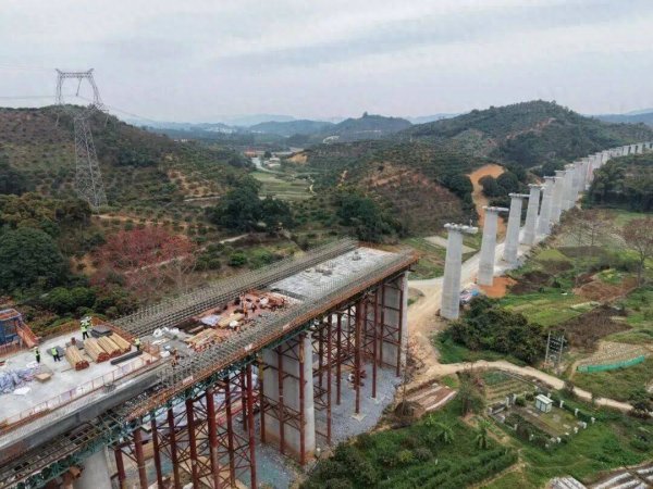 进度条拉满：广西在建7个铁路项目全部复工！